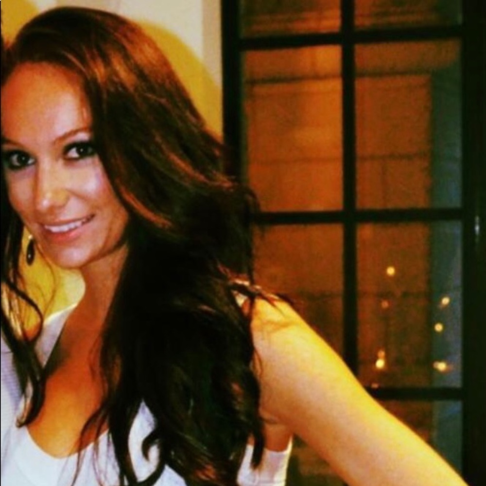 Meet your Posher, Jeannie